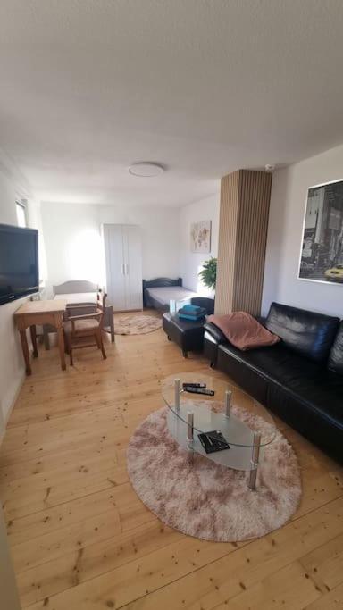 Апартаменты Wohnen In Niederweimar Zwischen Marburg Und Giessen Экстерьер фото